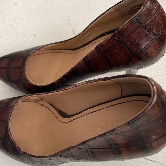 Nine West brown leather heels, size 7 - Picture 7 of 9